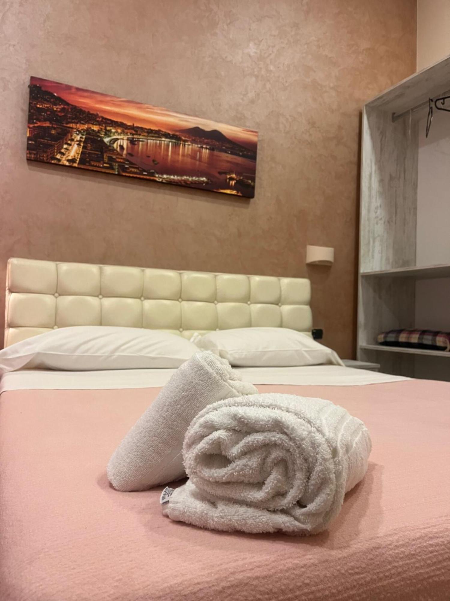 Oceania Hotels Napoli エクステリア 写真