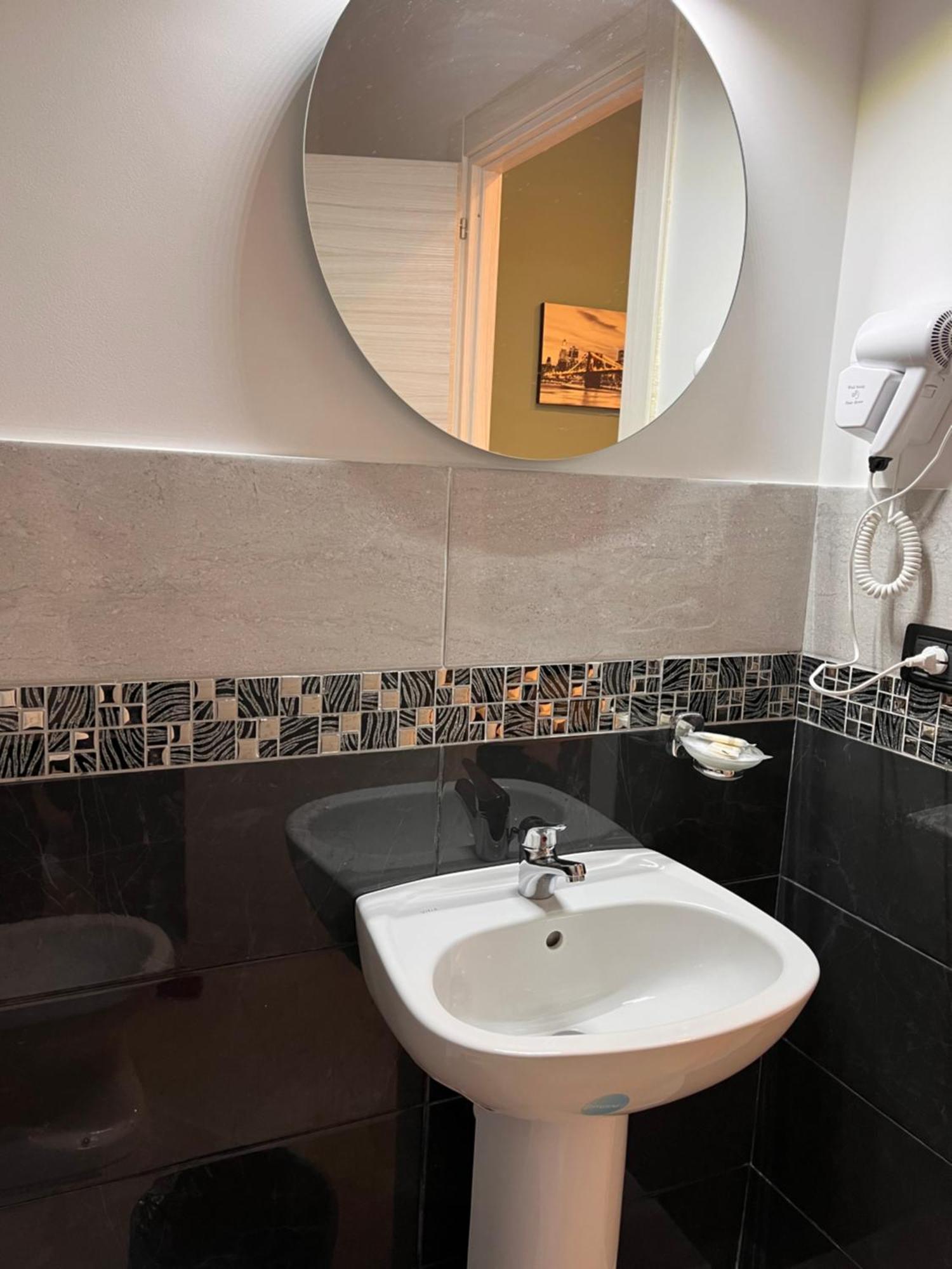 Oceania Hotels Napoli エクステリア 写真