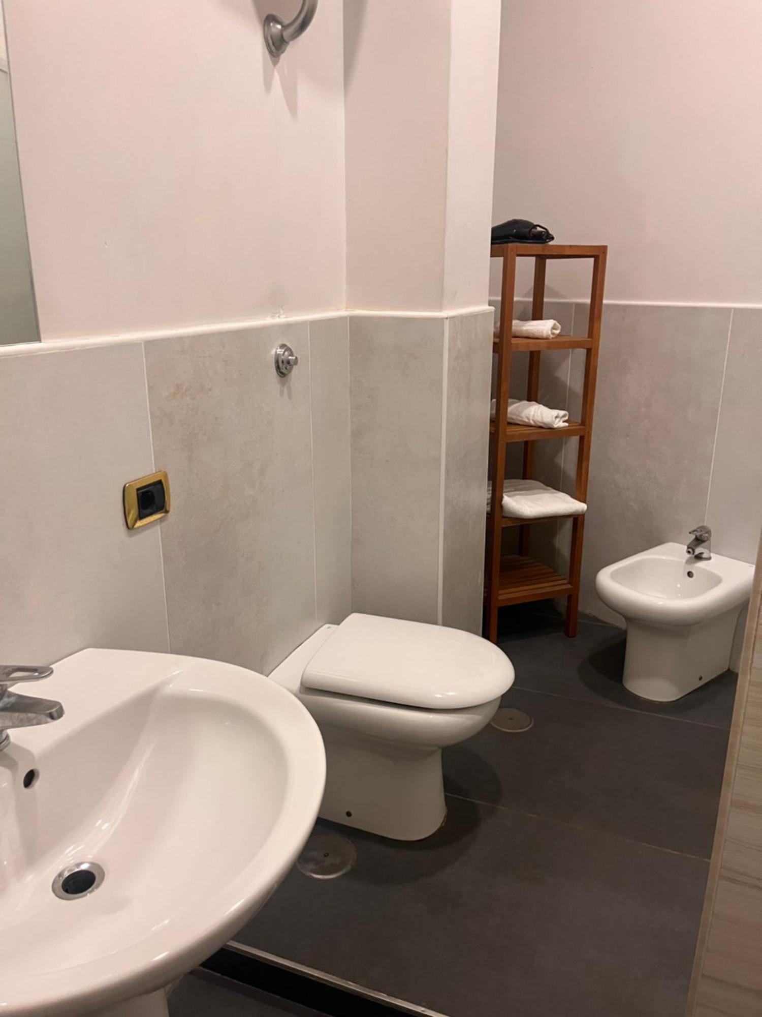 Oceania Hotels Napoli エクステリア 写真
