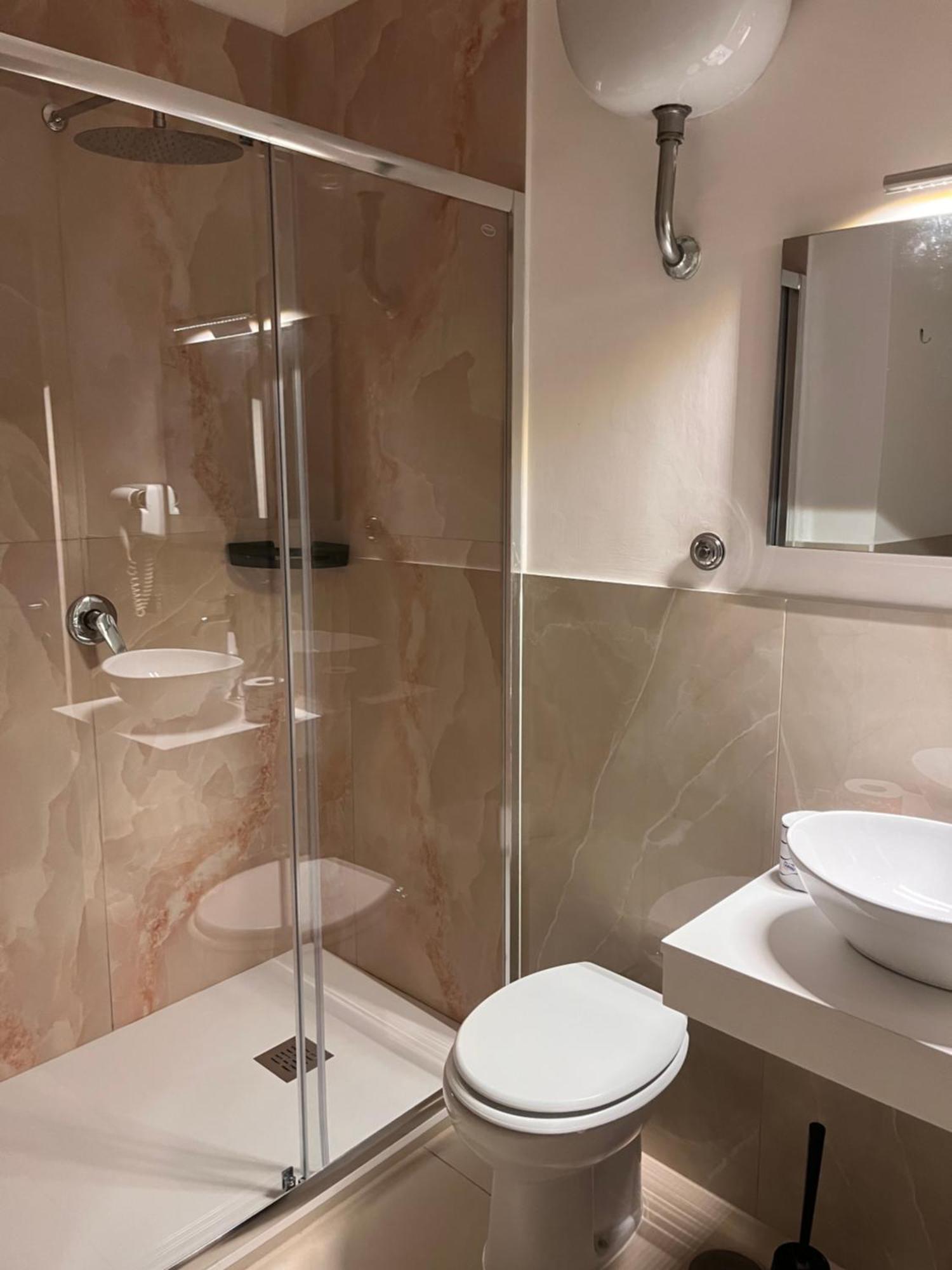 Oceania Hotels Napoli エクステリア 写真