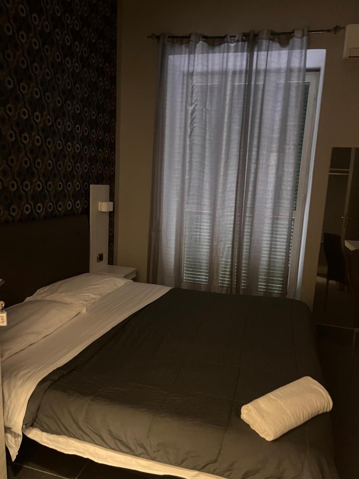Oceania Hotels Napoli エクステリア 写真