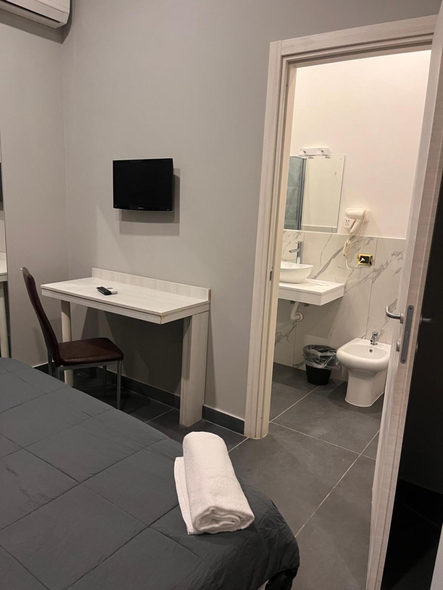 Oceania Hotels Napoli エクステリア 写真