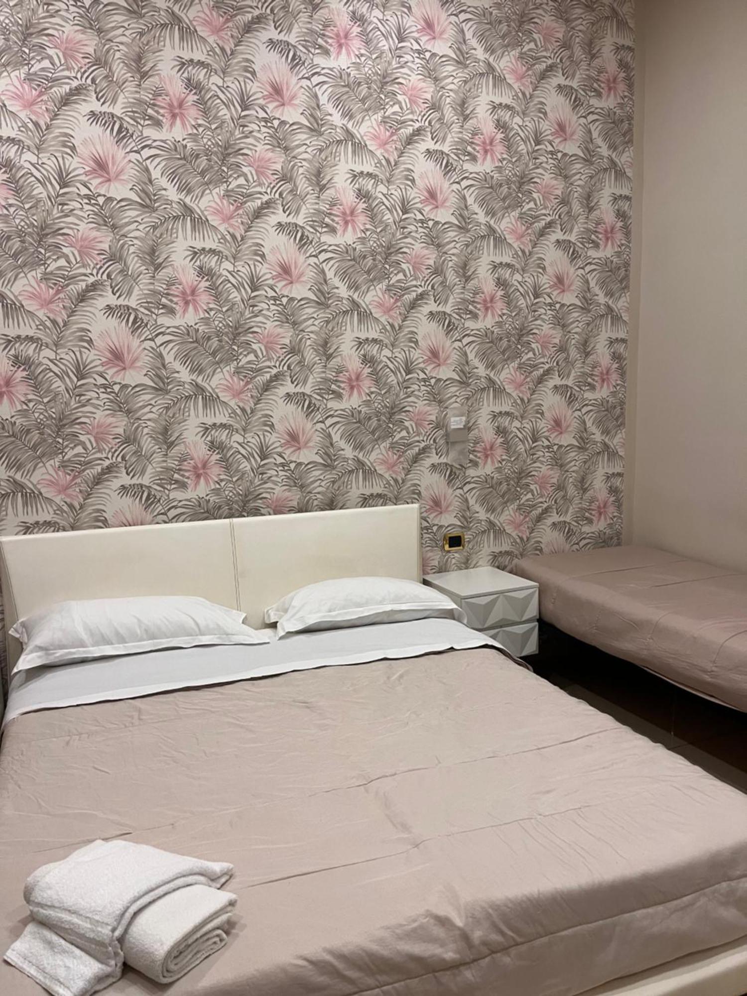 Oceania Hotels Napoli エクステリア 写真